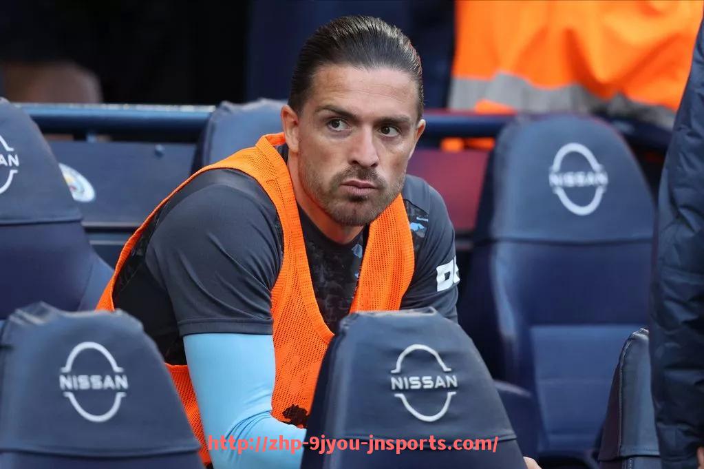 J9九游会登录入口-世俱杯比赛鞋与日常鞋区别及选择指南