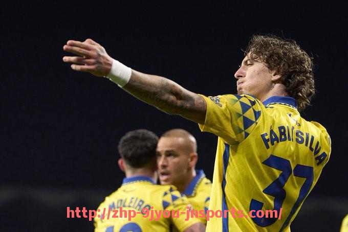 J9九游会登录入口-英超新晋球队与赛季前景分析