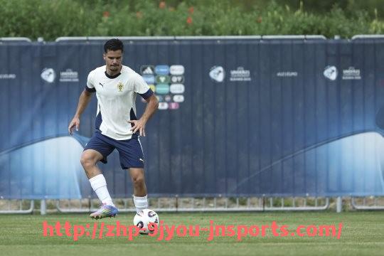 J9九游会登录入口-世俱杯比赛关键比赛录像数据的战术分析